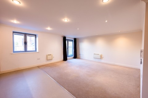 View Full Details for 20 Westgate Central, 117 Westgate, Wakefield, WF1 1EW